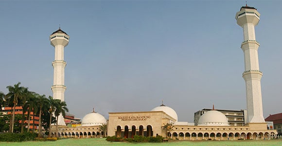 Kubah Masjid Raya Bandung