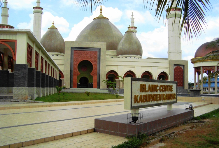 Arsitektur Kubah Masjid Islamic Center Bangkinang Kabupaten Kampar