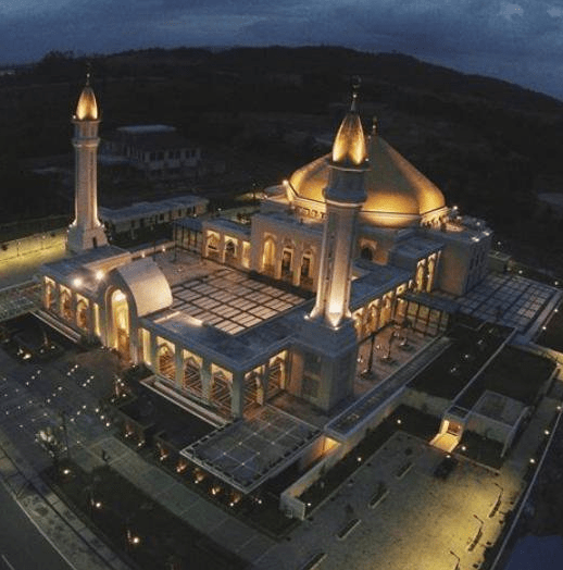 Kemegahan Masjid Agung Al-Falah di Batulicin
