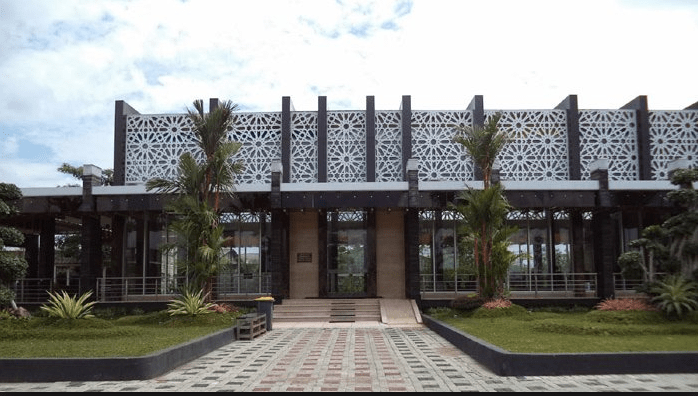 Keunikan Yang Ada Pada Masjid Namira Lamongan