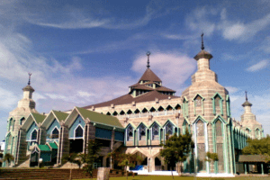 Masjid Al-Markaz Al-Islami Jenderal M. Jusuf Makassar