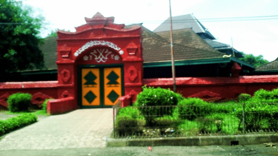 Masjid Agung Sang Cipta Rasa –  Masjid Kasepuhan Cirebon