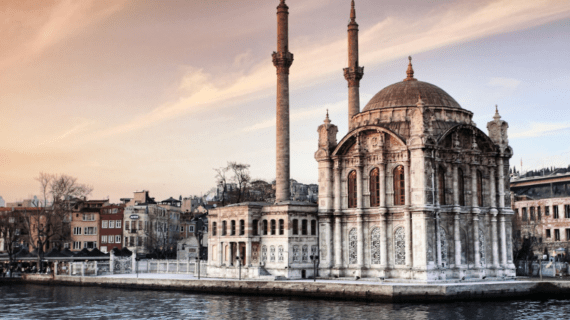 Masjid Ortakoy Istanbul