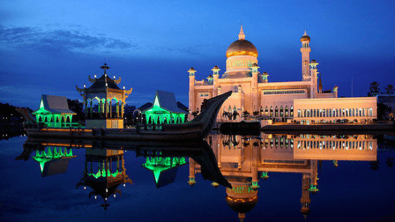 Masjid Sultan Omar Ali Saifuddien Brunei Darussalam