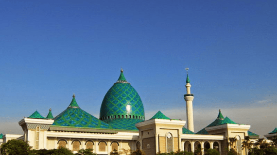 Masjid Nasional Akbar Surabaya