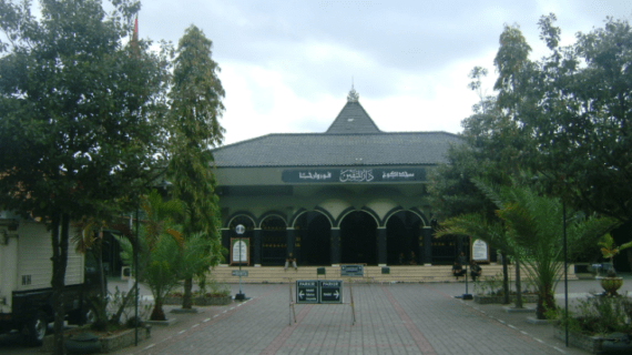 Masjid Agung Darul Muttaqien Purworejo Jawa Tengah