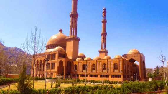 Masjid Haji Abdul Rahman di Afghanistan