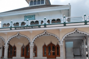 Masjid Nurul Huda Gelgel – Masjid Pertama Di Bali