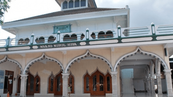 Masjid Nurul Huda Gelgel – Masjid Pertama Di Bali