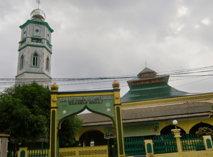 Masjid Lama Gang Bengkok Kota Medan