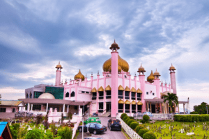 Masjid Lama Negeri Sarawak – Malaysia
