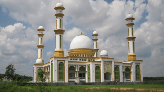 Masjid Agung H. Ahmad Bakrie – Kisaran Sumatera Utara