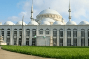 Masjid Agung Makhachkala – Dagestan Rusia