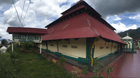 Masjid Agung Pondok Tinggi – Masjid Tertua di Kerinci