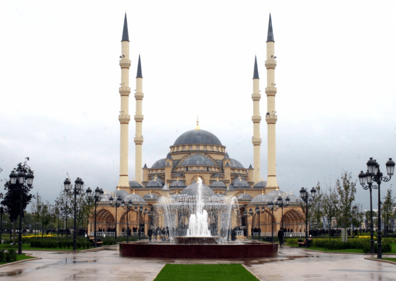 masjid akhmad kadyrov