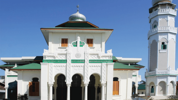 Masjid Baiturrahim Ulee Lheue – Banda Aceh