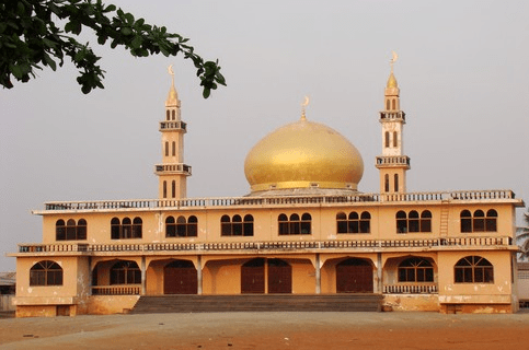 Masjid Internasional Dubai Phnom Penh, Kamboja