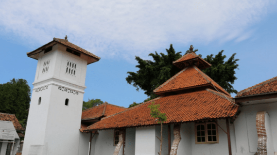 Masjid Kasunyatan Banten