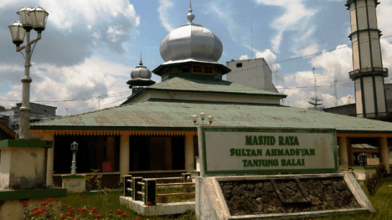 Masjid Raya Sultan Akhmadsyah – Tanjung Balai Asahan