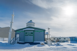 Masjid 4000 Kilometer – Innuvik, Kanada