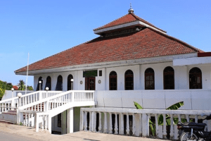 Masjid Agung Air Mata, Kupang