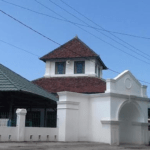 Masjid Tua Al-Hilal Katangka atau Masjid Agung Syeh Yusuf