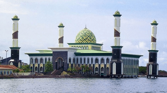 Masjid Raya Al-Munawaroh, Ternate