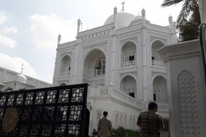 Masjid Ramlie Musofa di Sunter yang Megah