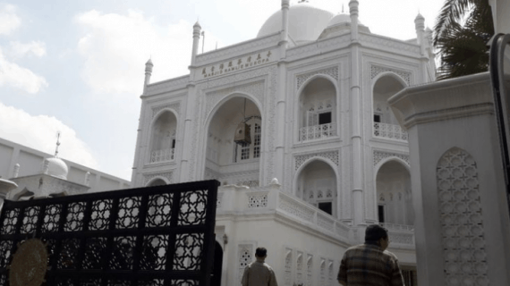 Masjid Ramlie Musofa di Sunter yang Megah