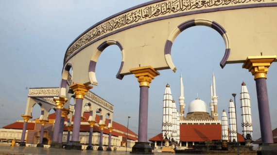 4 Arsitektur Masjid di Indonesia Finalis Abdullatif Al Fozan Award