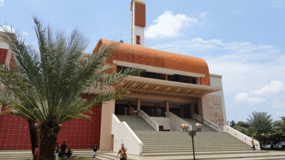 Masjid Unik Tanpa Kubah di Indonesia I