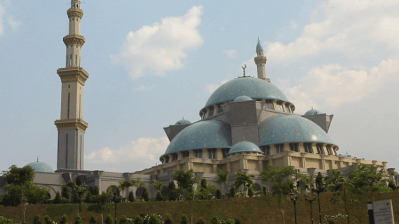 Masjid Terindah dan Termegah di Malaysia