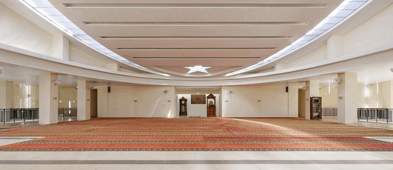 interior Masjid Asmaul Husna Summarecon Serpong