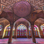 Masjid Pink itu Masjid Nasir Al Mulk