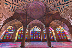 Masjid Pink itu Masjid Nasir Al Mulk