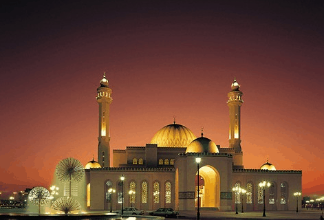 Pesona Arsitektur Masjid Agung Al Fateh Bahrain