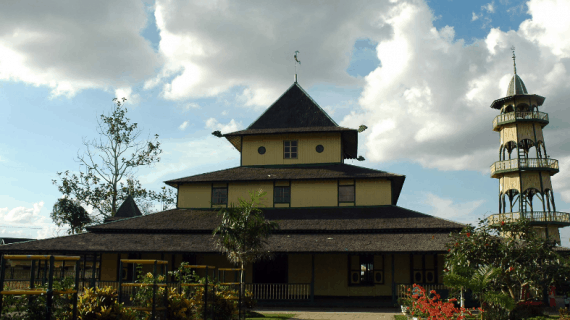 Masjid Shirothal Mustaqim Samarinda