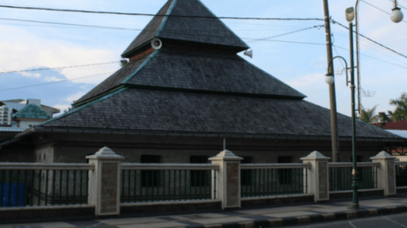 Pesona Masjid Jami’ Tua Palopo