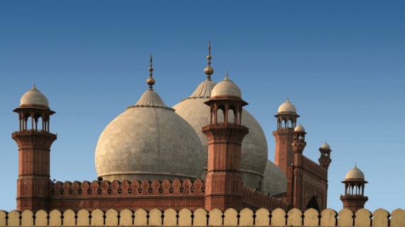 Masjid Badshahi Lahore, Sejarah dan Keindahan Arsitekturnya