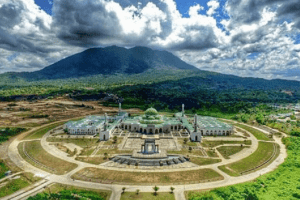 Masjid Agung Natuna di Kepulauan Riau