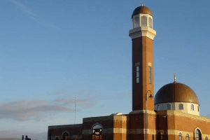 Pesona Masjid Jami’ Zakariyya Bolton, Inggris