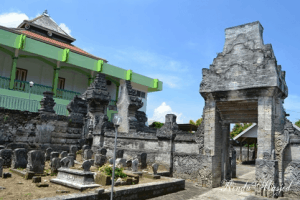 Keunikan Masjid Sendang Dhuwur Lamongan Jawa Timur
