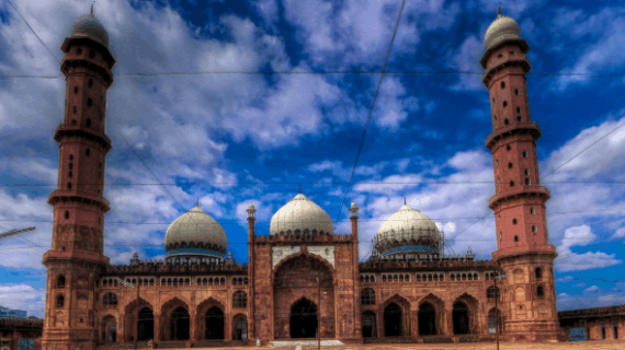 Masjid Paling Indah di India II