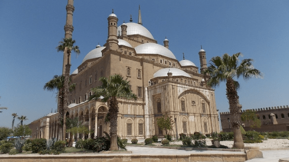 Masjid-masjid Indah di Kairo Mesir