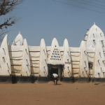 Masjid Larabanga