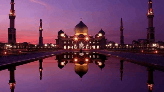 Enam Masjid Terindah di Indonesia