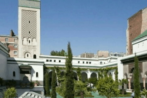 Masjid Agung Paris ( La grande mosquée de Paris )