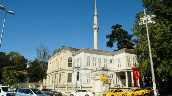 Masjid Emirgan
