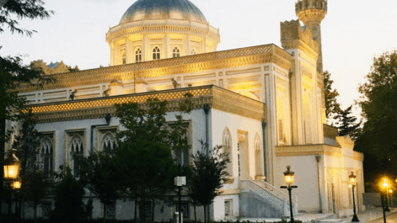 Masjid Yıldız Hamidiye dan Menara Jam Yıldız