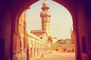 Masjid Wazir Khan di Lahore